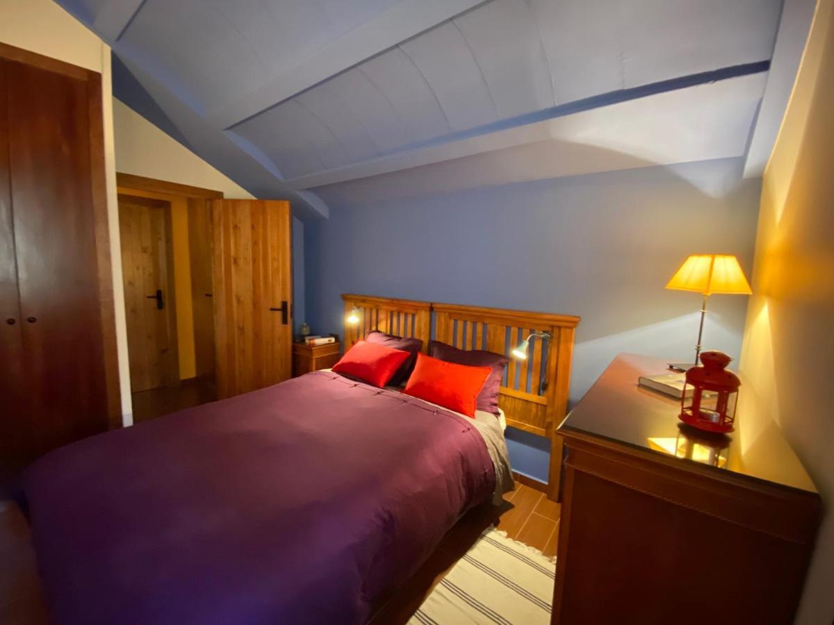 Apartamento ático-dúplex en Casa Rural Fundanal en Hoz de Jaca Exterior foto