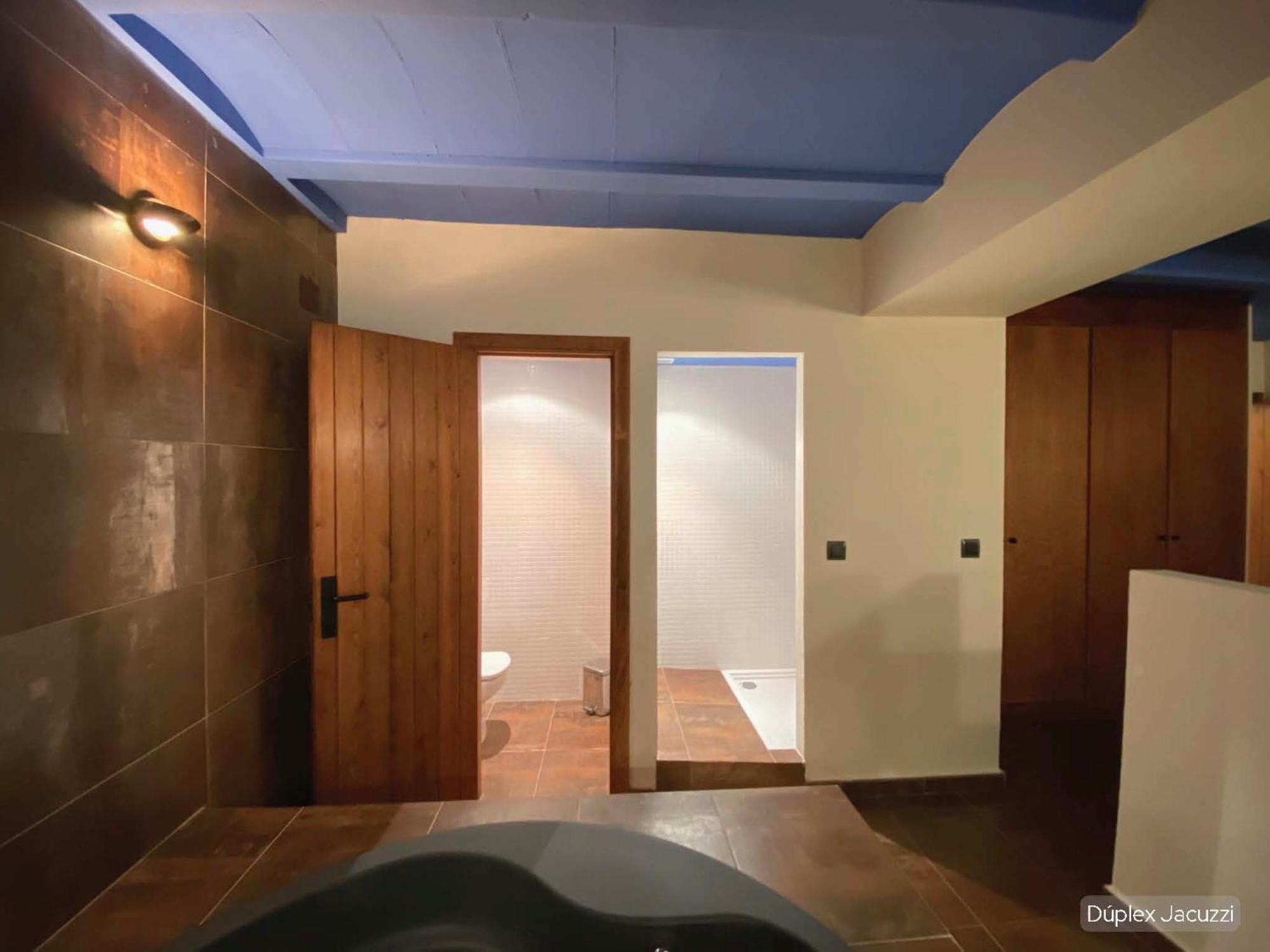 Apartamento ático-dúplex en Casa Rural Fundanal en Hoz de Jaca Exterior foto